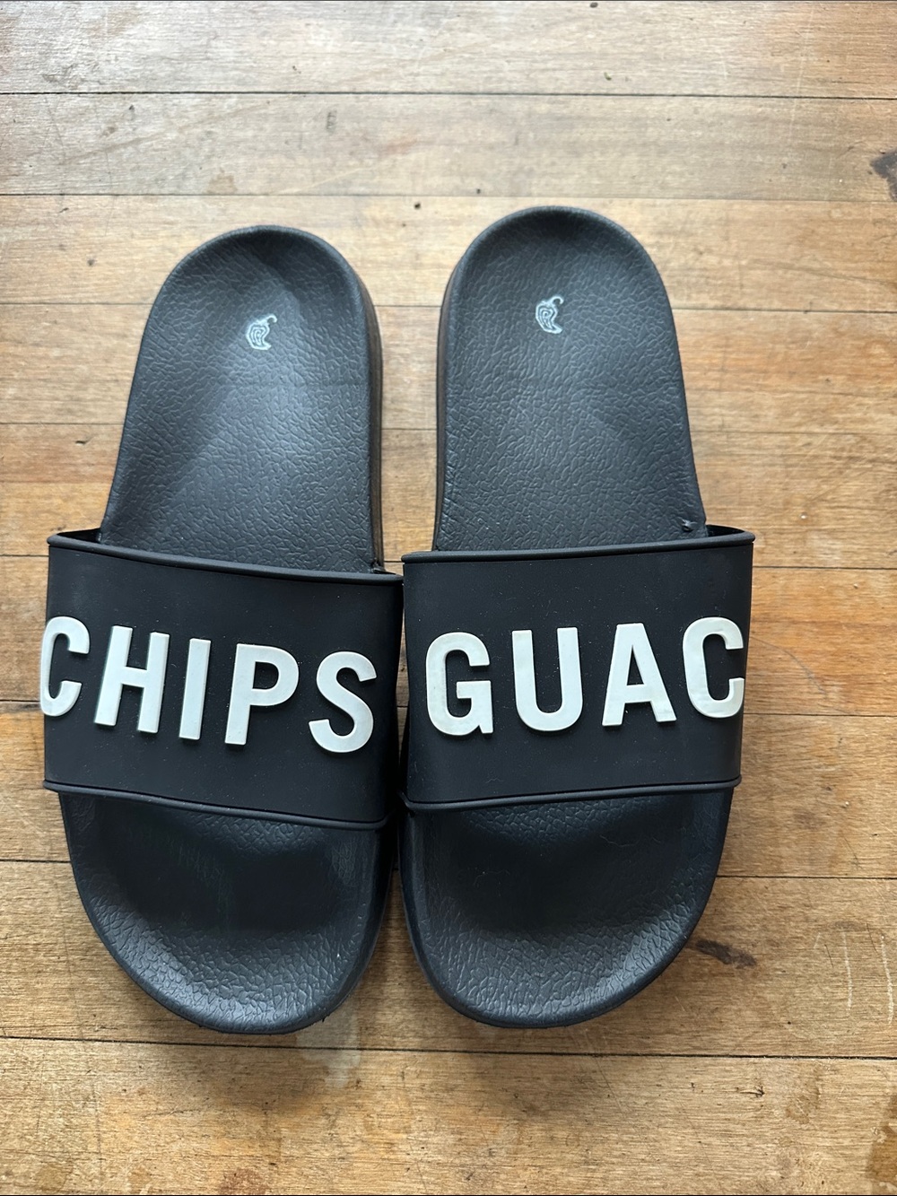 Black Chipotle 'CHIPS GUAC' Slide Sandals